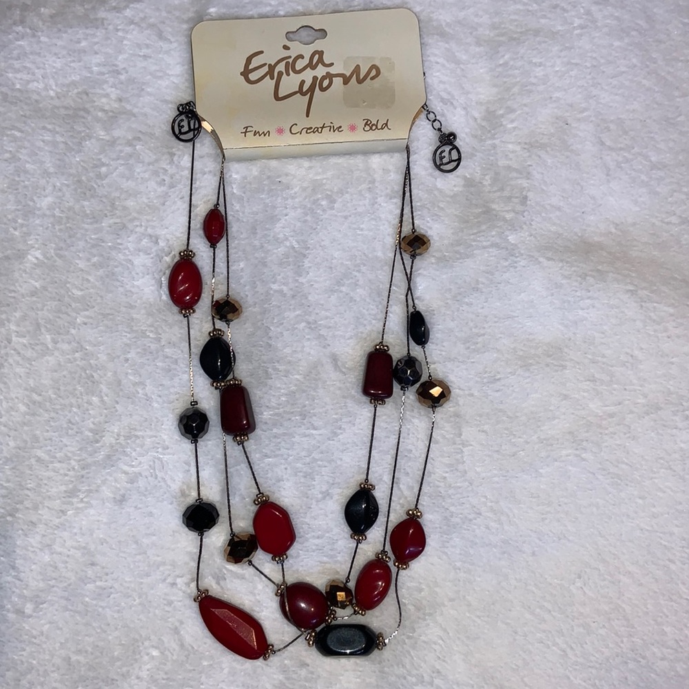 💥$10 SALE💥 NWT Erica Lyons Beaded Necklace